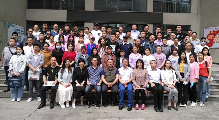 全市農(nóng)產(chǎn)品檢測培訓(xùn)班第二期在武漢市農(nóng)業(yè)學(xué)校如期舉辦